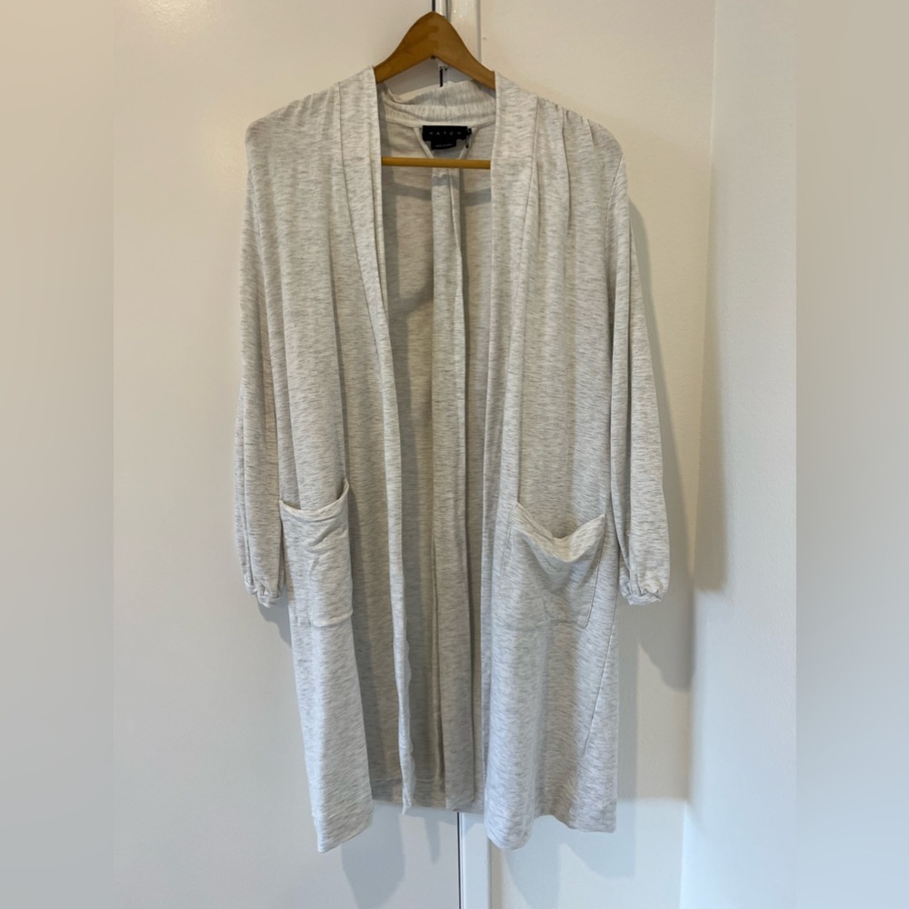 HATCH Maternity - The Nesting Robe